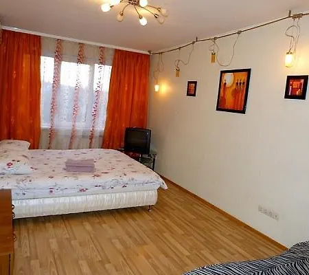 Near The Lake Apartment Kyiv